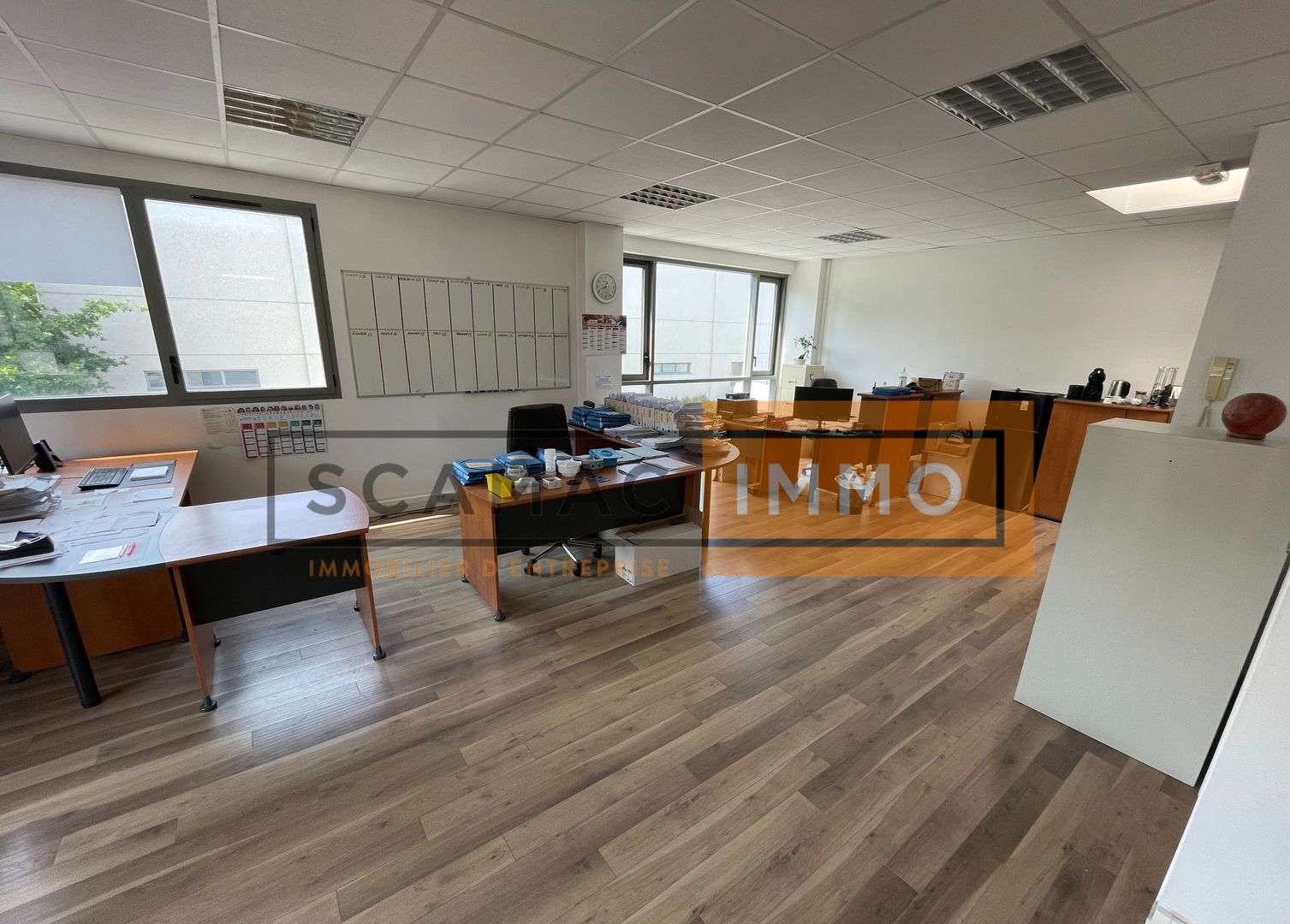 local d'activités de 308m², Bussy-Saint-Georges (Seine-et-Marne)