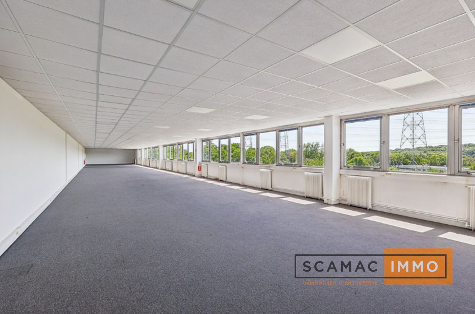 entrepôt de 1&nbsp;455m², Palaiseau (Essonne)