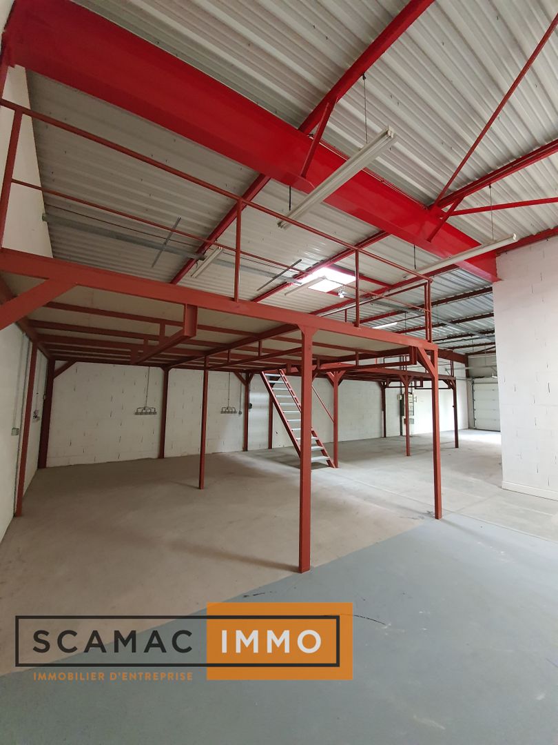 locaux mixtes de 723m², Villebon-sur-Yvette (Essonne)