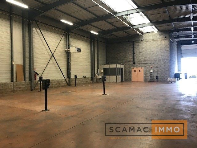 entrepôt de 1 480m², Wissous (Essonne)