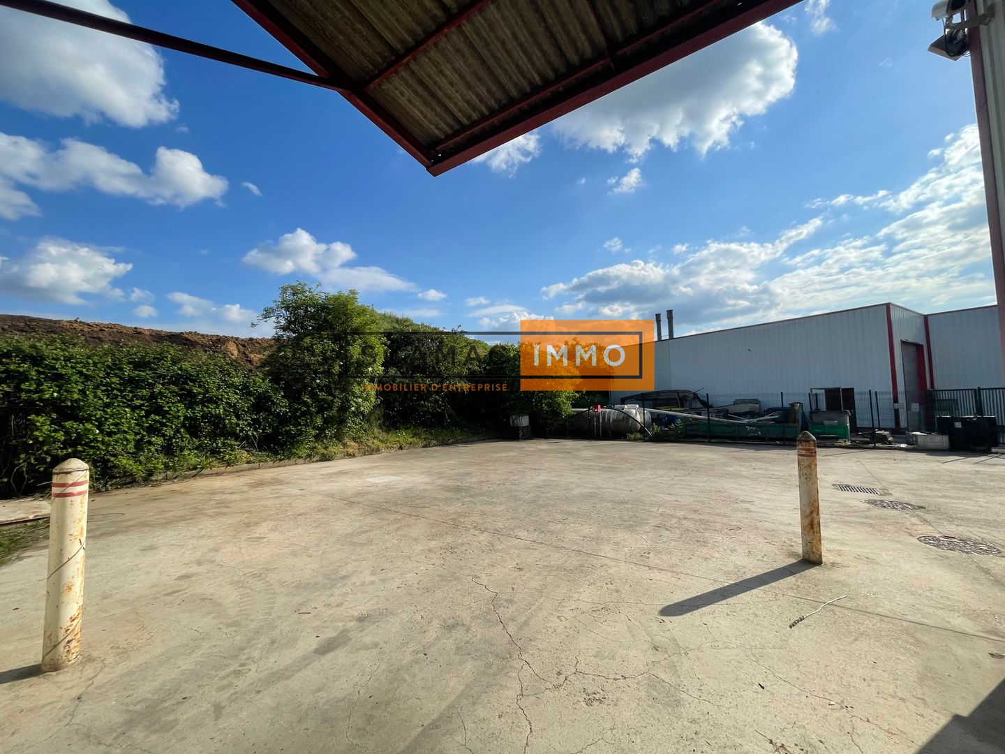 local d'activités de 400m², Wissous (Essonne)