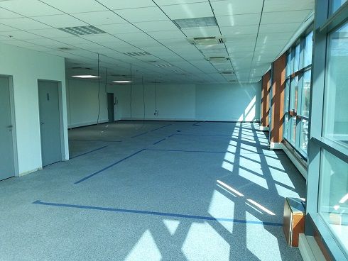 local d'activités de 990m², Noisy-le-Sec (Seine-Saint-Denis)