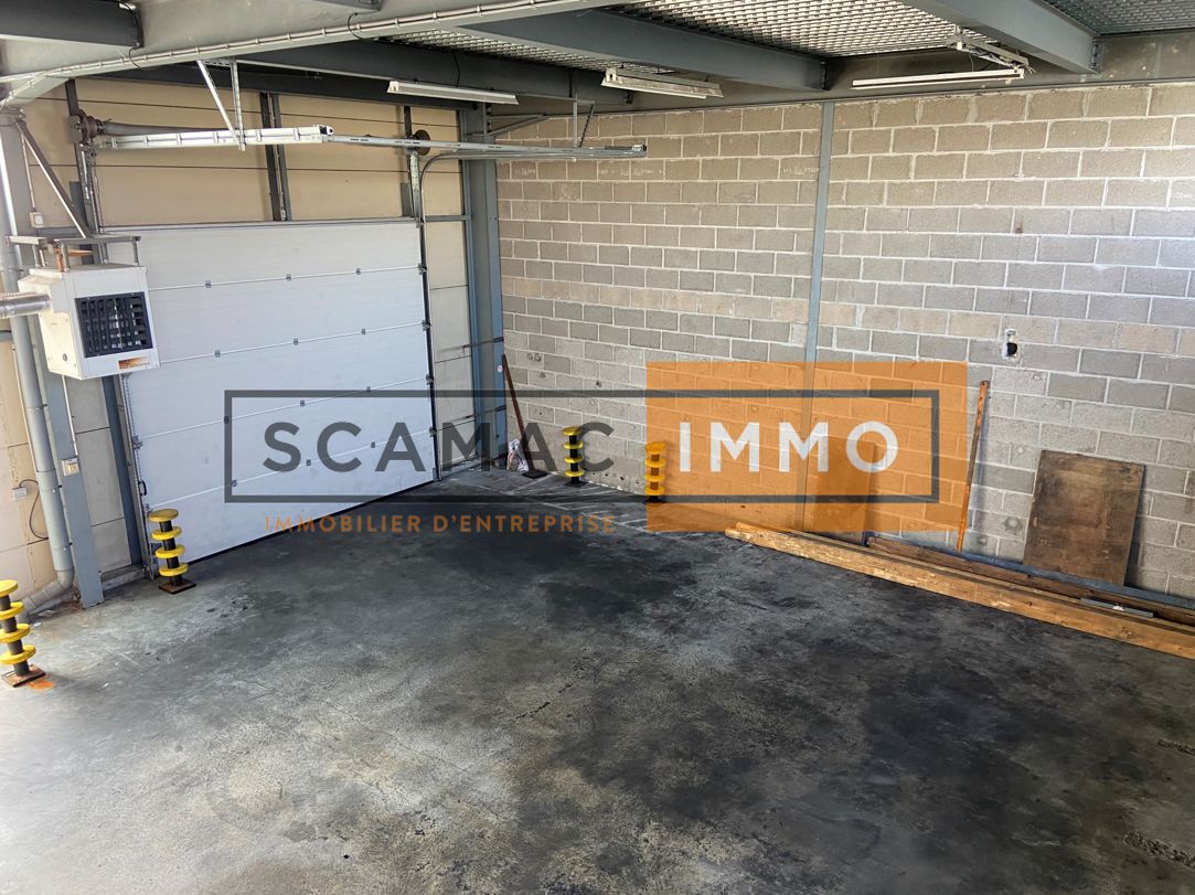 local d'activités de 237m², Le Thillay (Val-d'Oise)