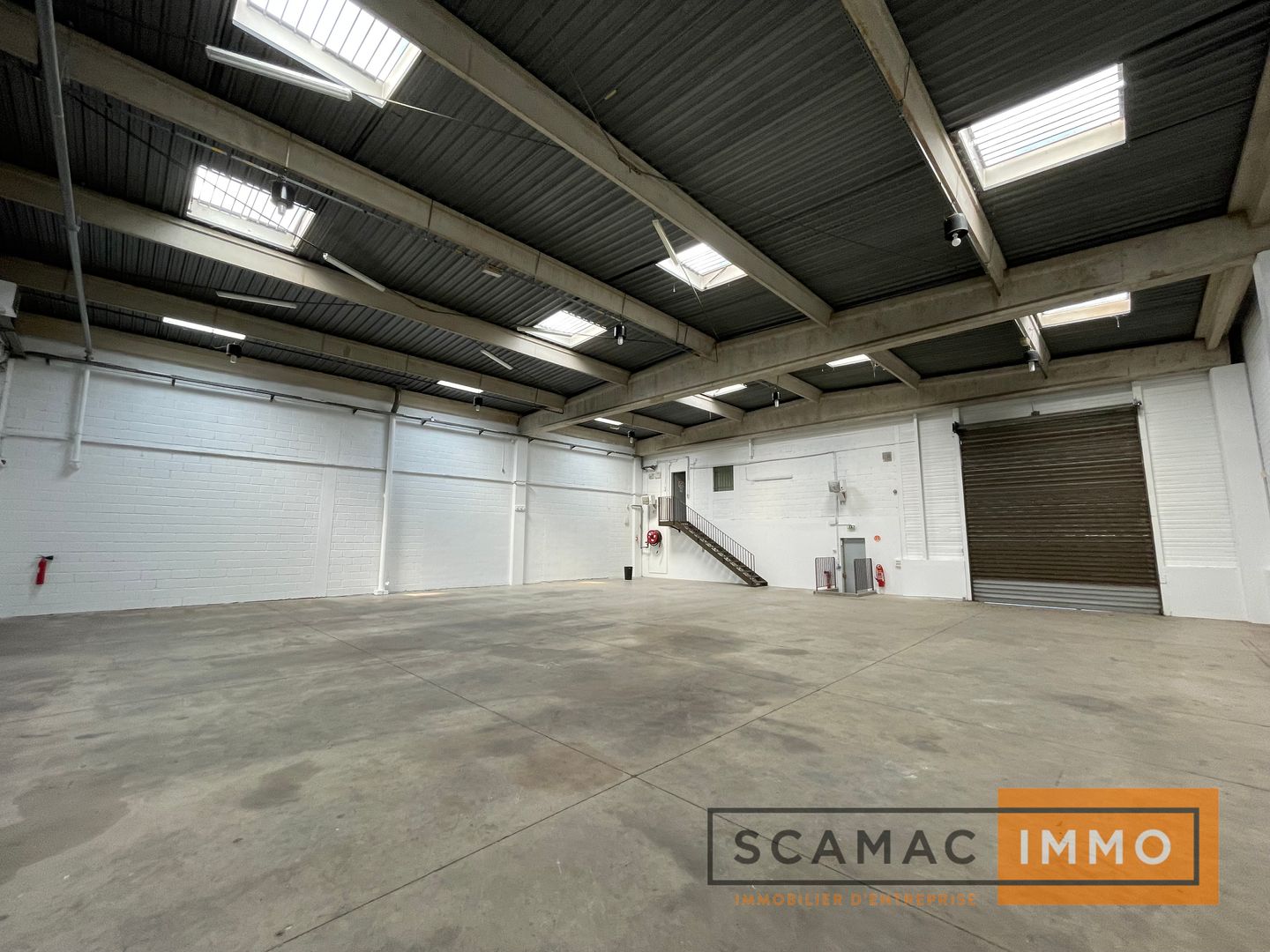local d'activités de 434m², Palaiseau (Essonne)
