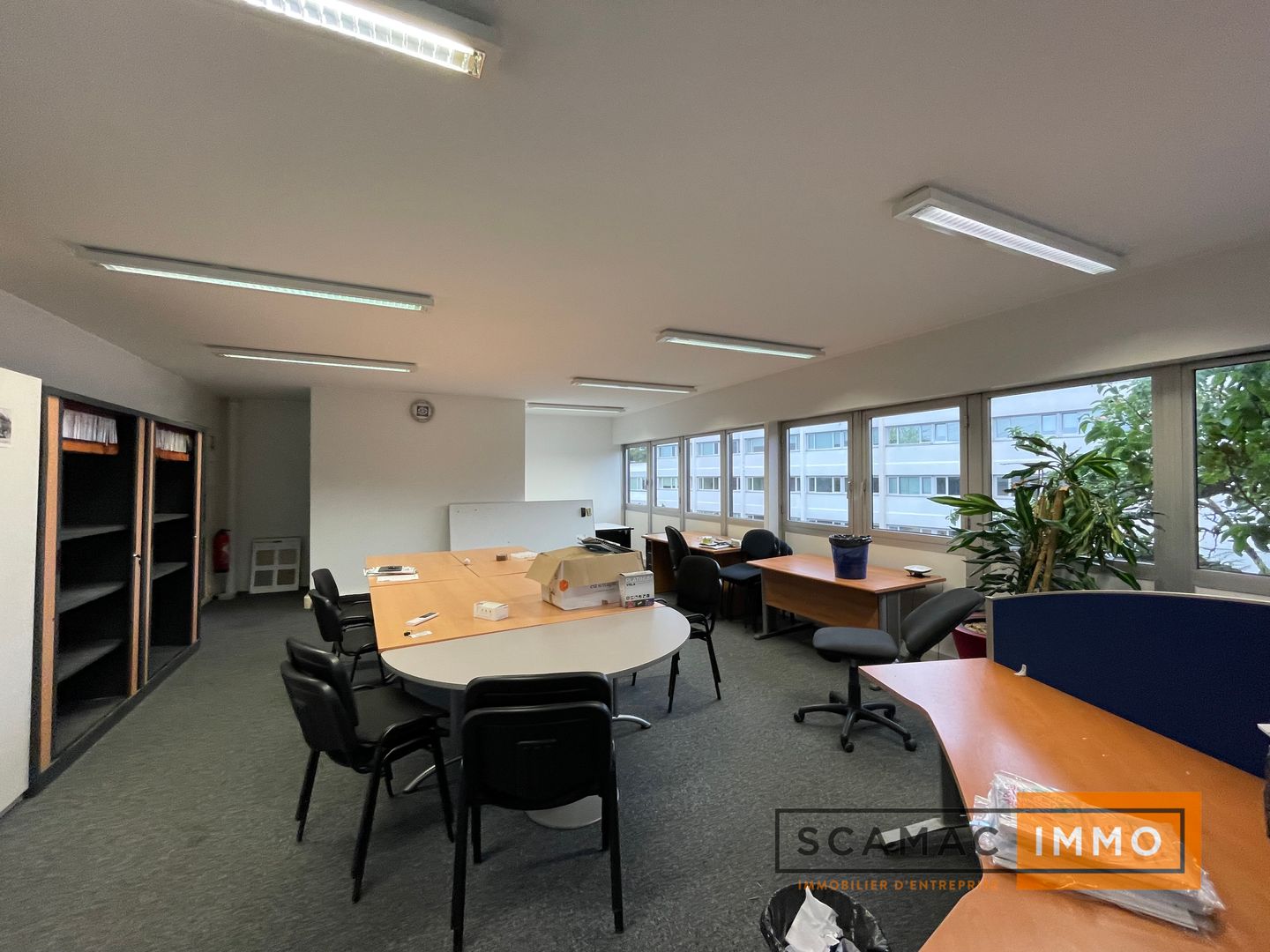 local d'activités de 559m², Palaiseau (Essonne)