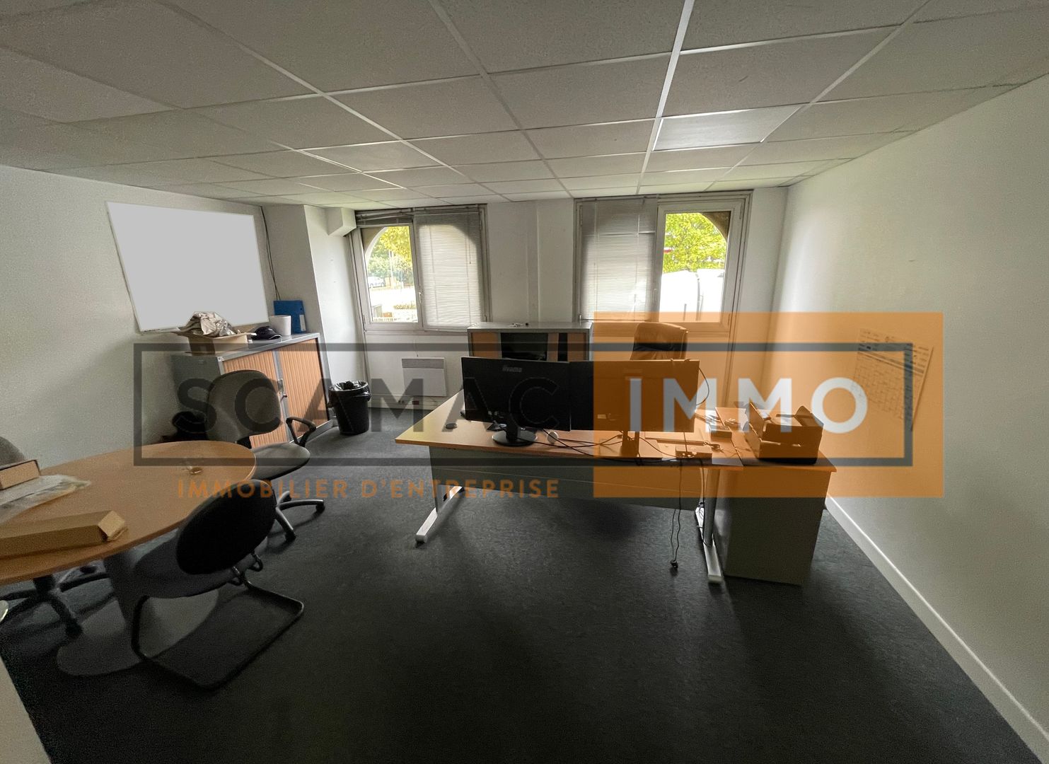 local d'activités de 630m², Noisy-le-Grand (Seine-Saint-Denis)