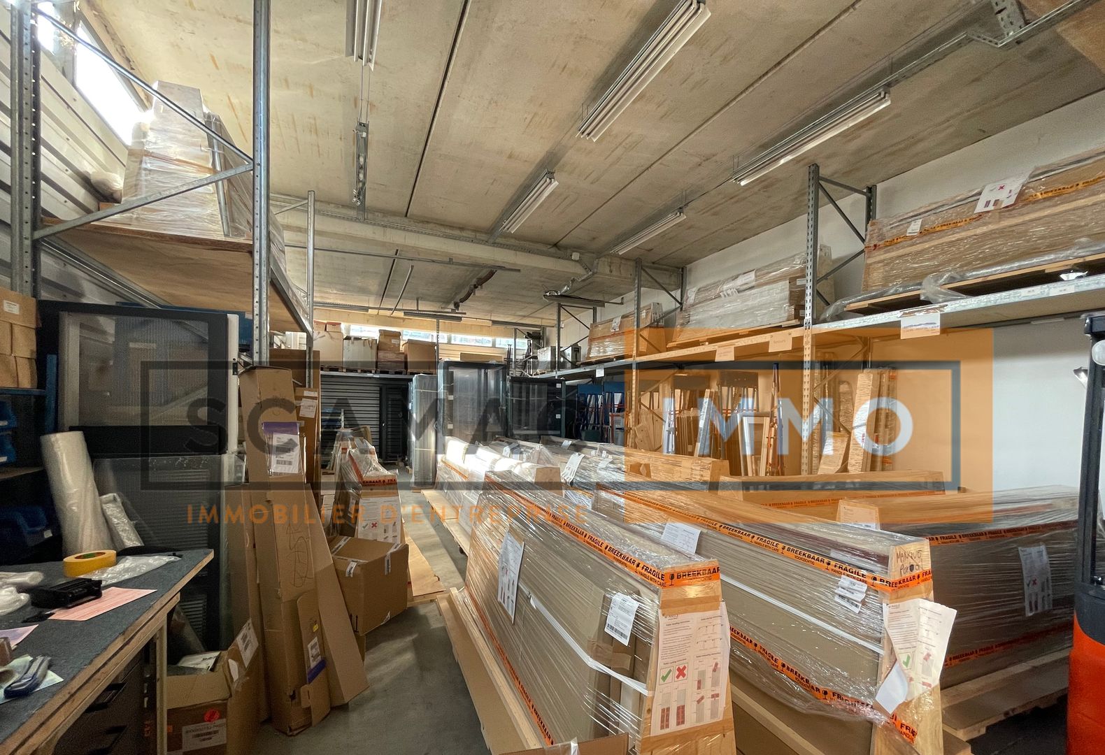 locaux mixtes de 529m², Croissy-Beaubourg (Seine-et-Marne)