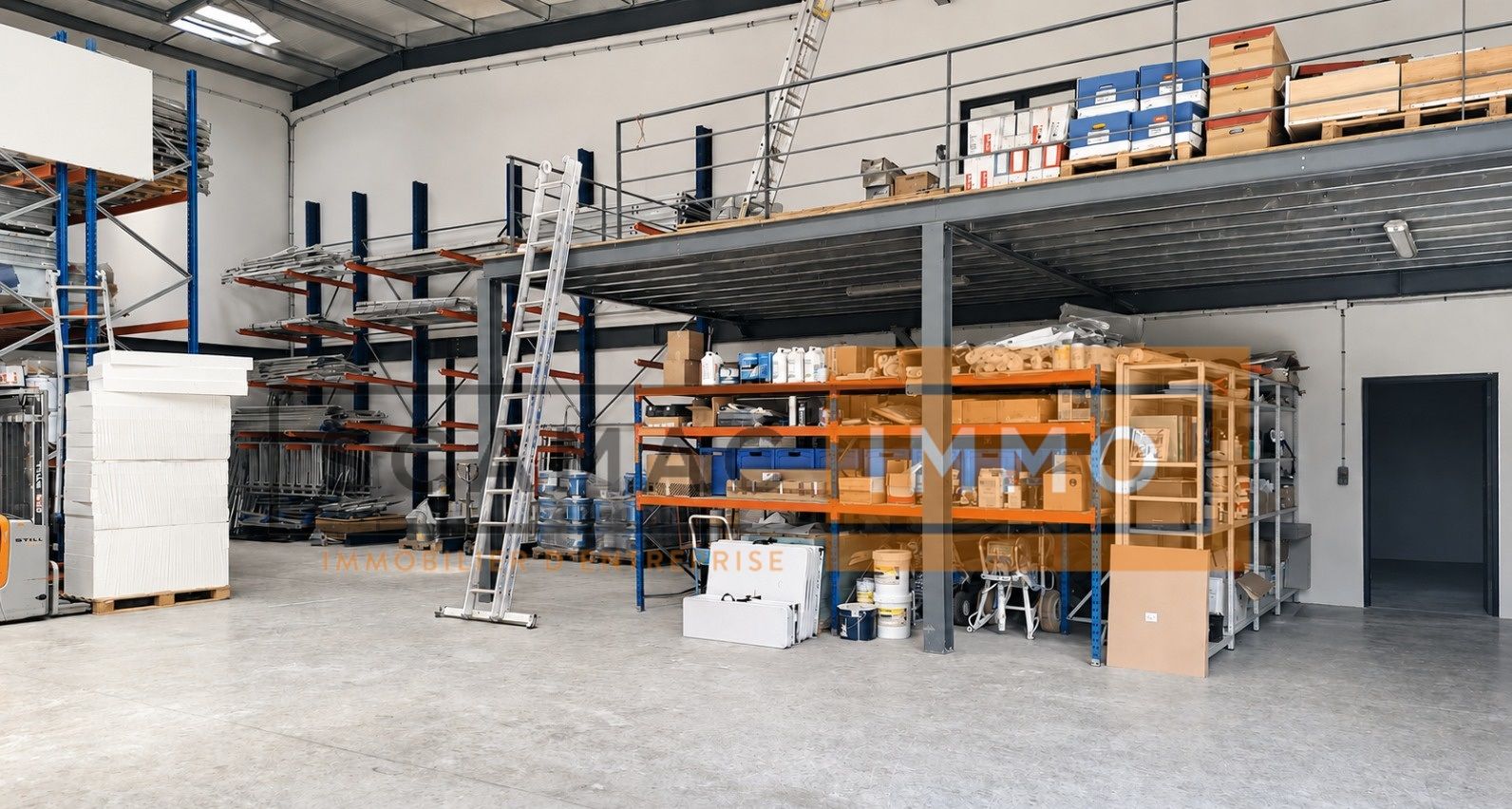 local d'activités de 578m², Bussy-Saint-Martin (Seine-et-Marne)