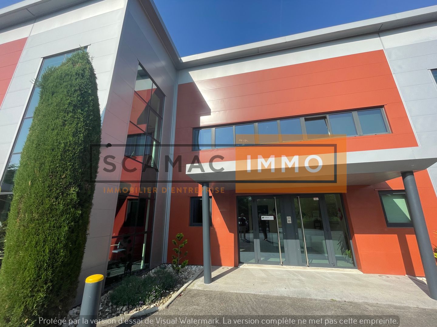 bureau de 196m², Bussy-Saint-Martin (Seine-et-Marne)