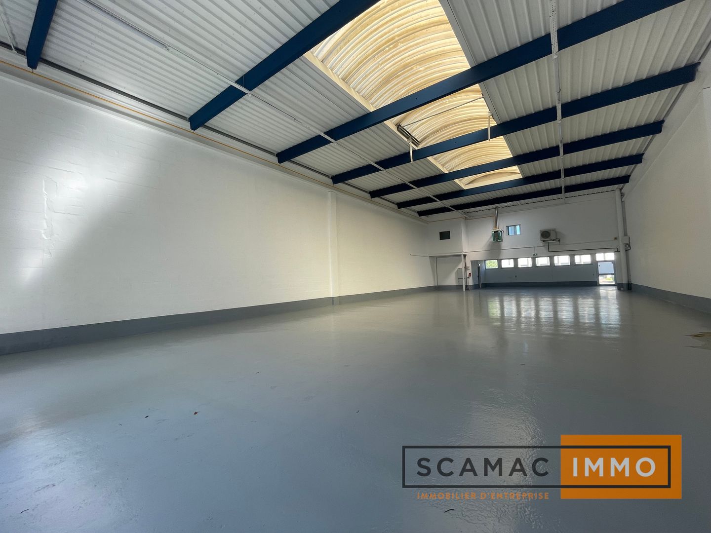 entrepôt de 374m², Bonneuil-sur-Marne (Val-de-Marne)