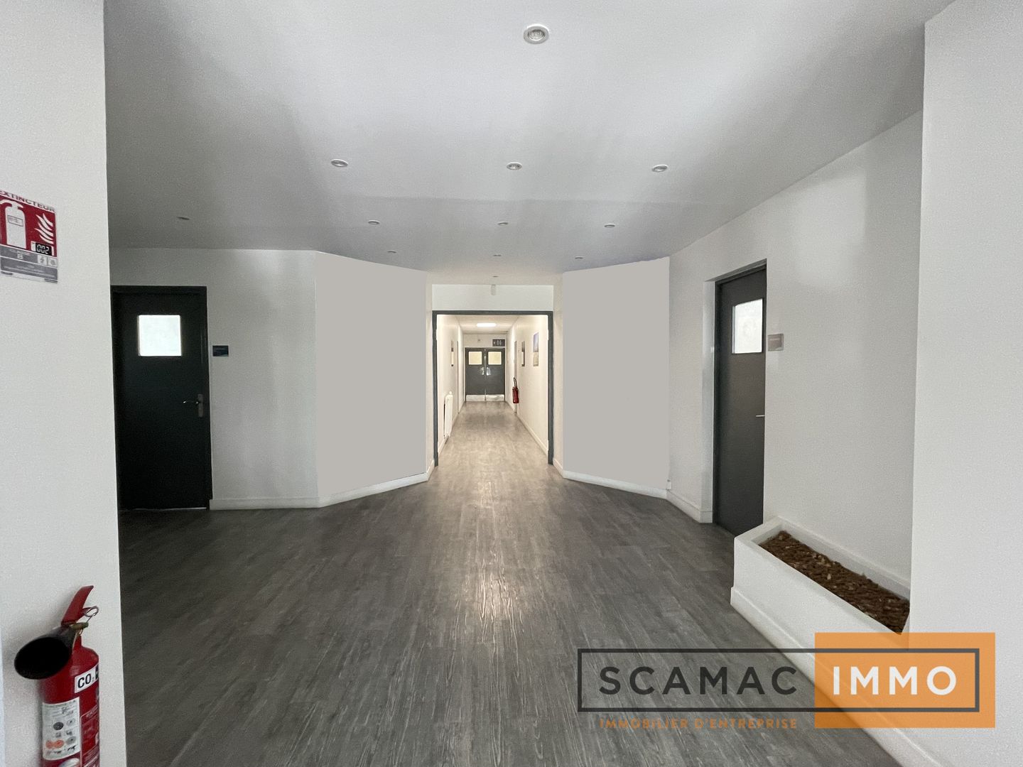 entrepôt frigorifique de 7&nbsp;005m², Thiais (Val-de-Marne)