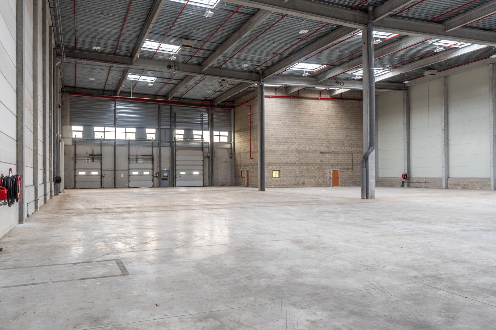 local d'activités de 17 271m², Combs-la-Ville (Seine-et-Marne)