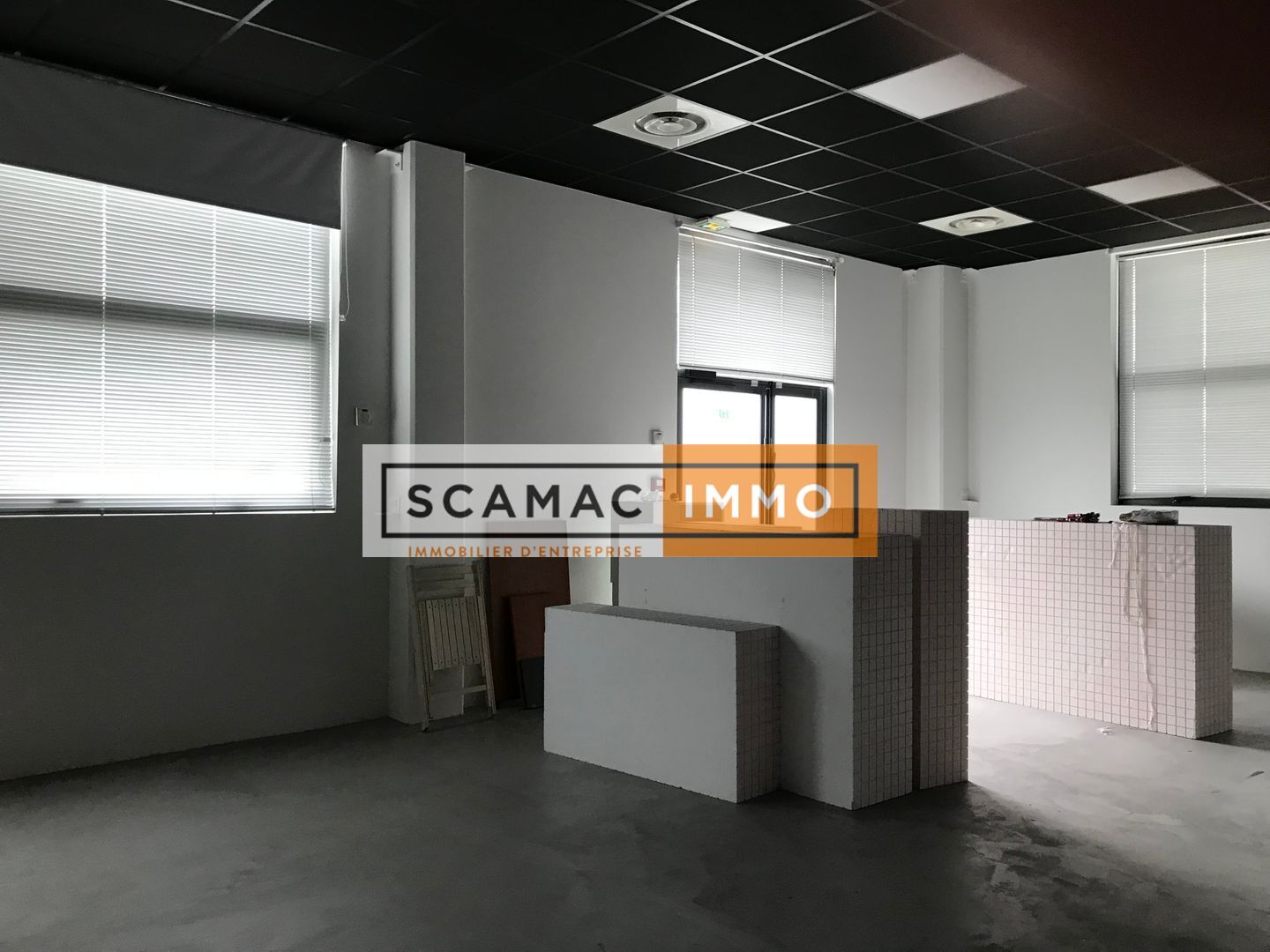 entrepôt de 380m², Ivry-sur-Seine (Val-de-Marne)