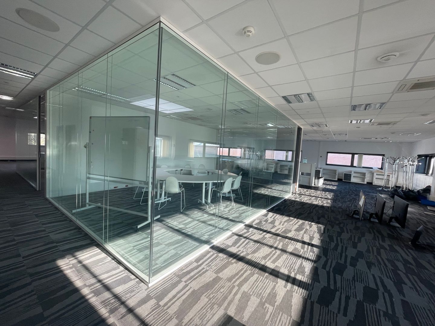 local d'activités de 822m², Ivry-sur-Seine (Val-de-Marne)