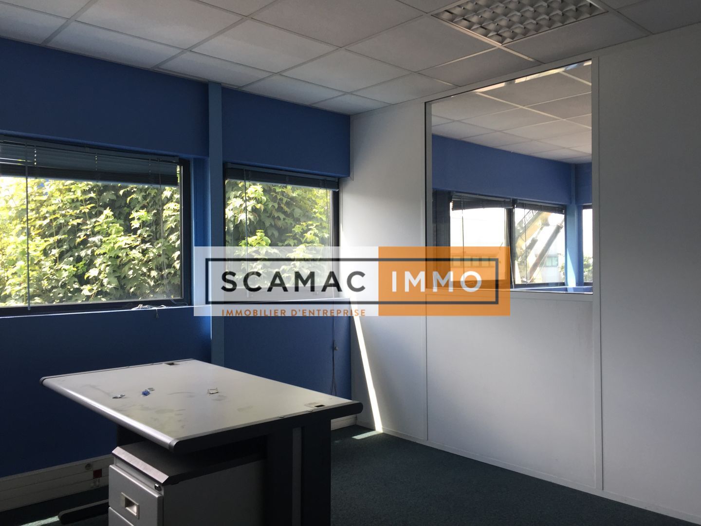 local d'activités de 442m², Ivry-sur-Seine (Val-de-Marne)