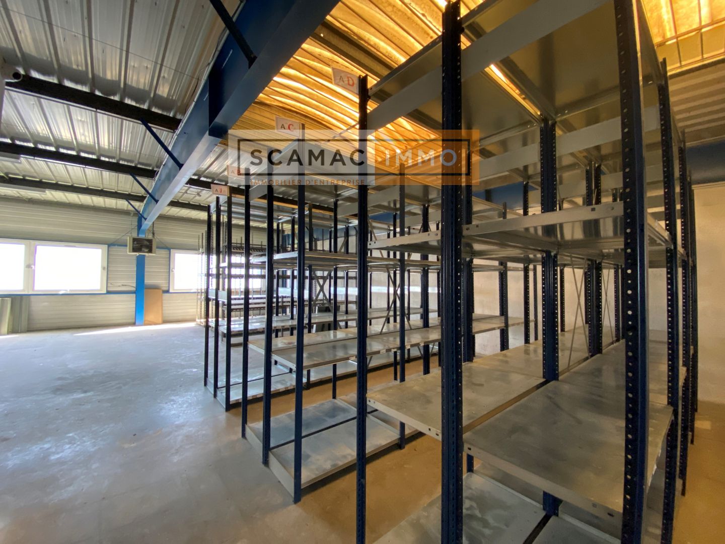 local d'activités de 399m², Vitry-sur-Seine (Val-de-Marne)