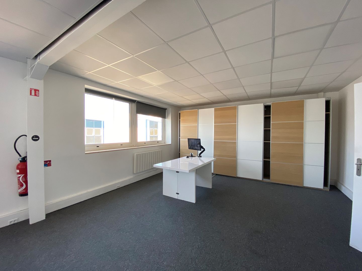 local d'activités de 398m², Vitry-sur-Seine (Val-de-Marne)