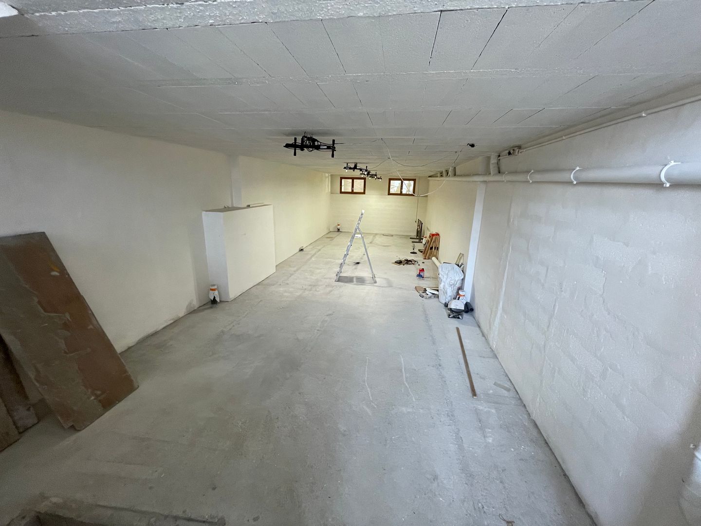 local d'activités de 480m², Ivry-sur-Seine (Val-de-Marne)