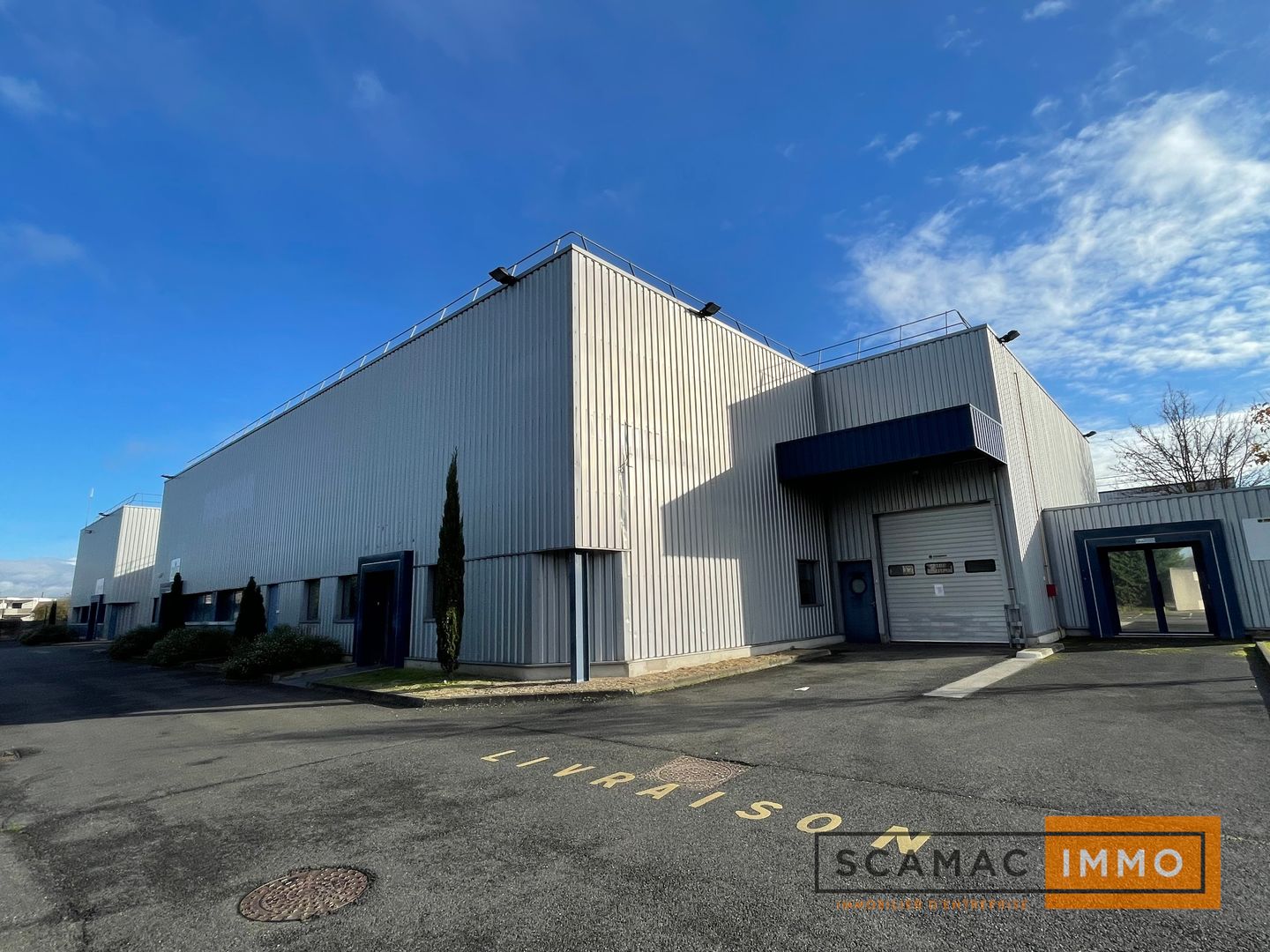 local d'activités de 660m², Chilly-Mazarin (Essonne)