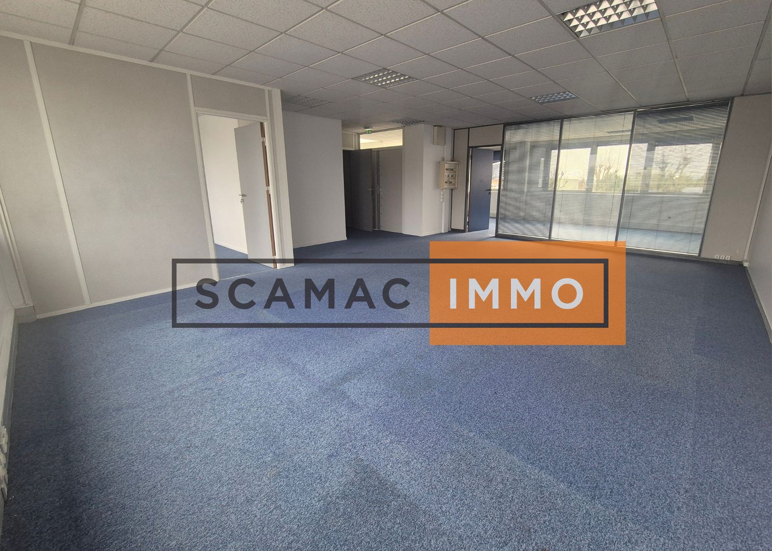 bureau de 117m², Mitry-Mory (Seine-et-Marne)