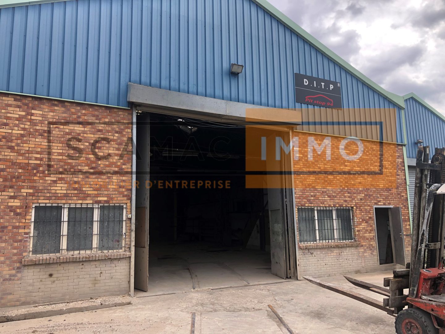 local d'activités de 400m², Villeneuve-le-Roi (Val-de-Marne)