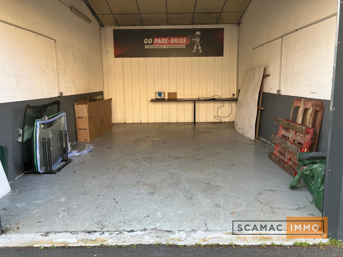 entrepôt de 105m², Wissous (Essonne)