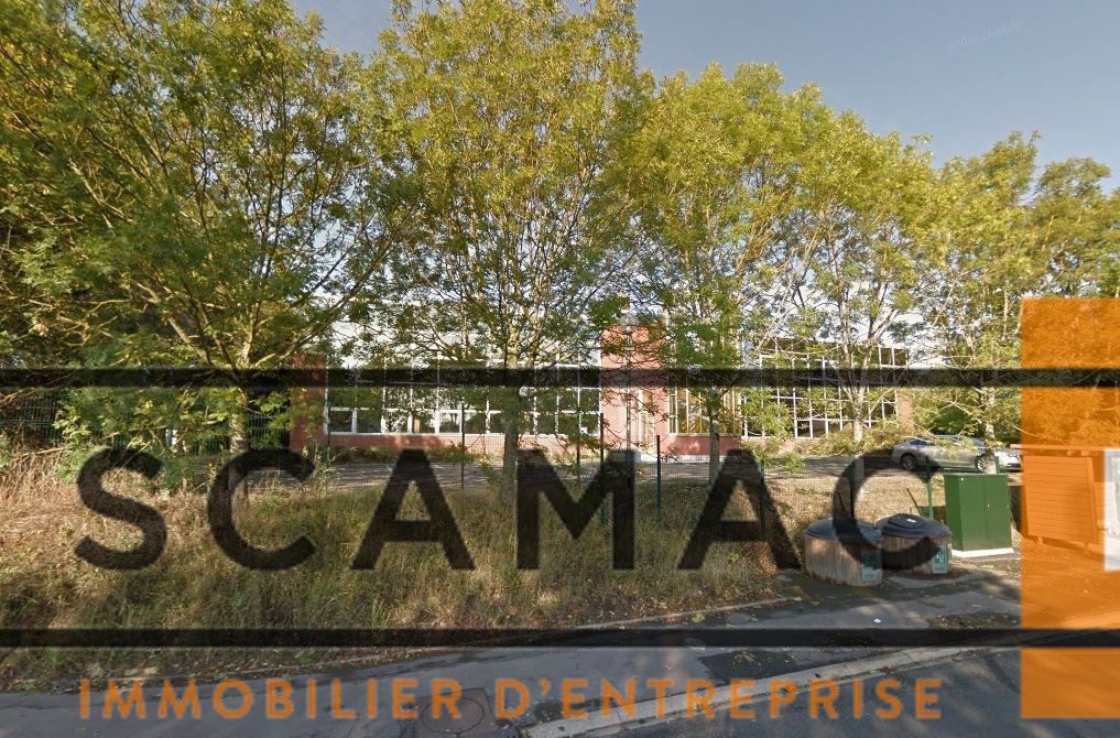 entrepôt de 644m², Les Ulis (Essonne)