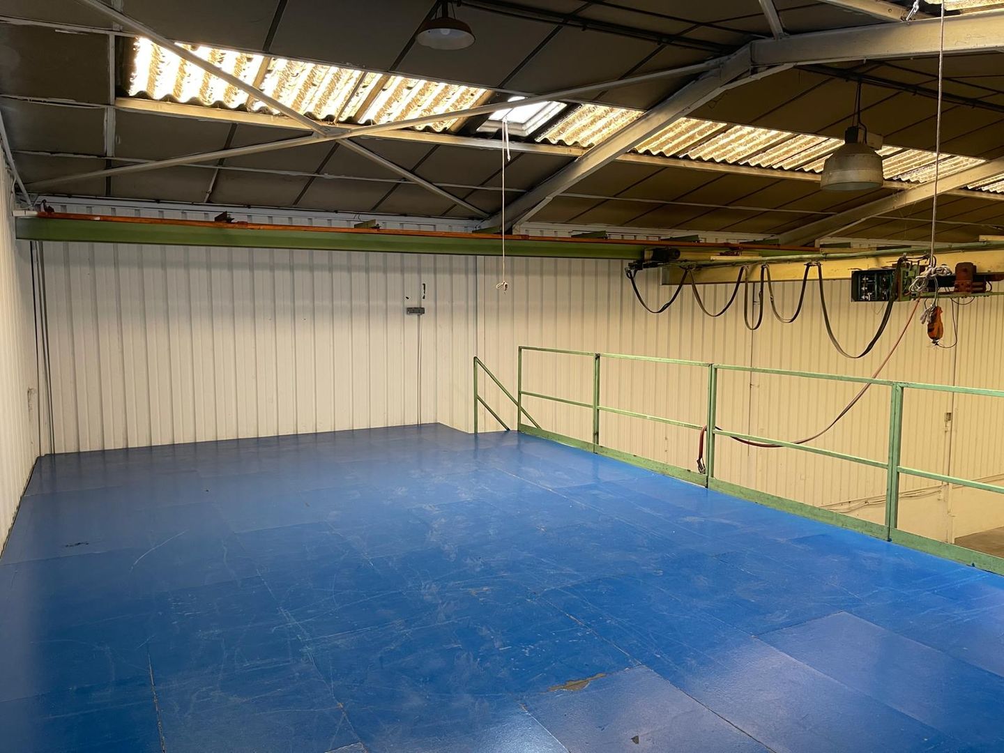 local d'activités de 401m², Noisy-le-Sec (Seine-Saint-Denis)