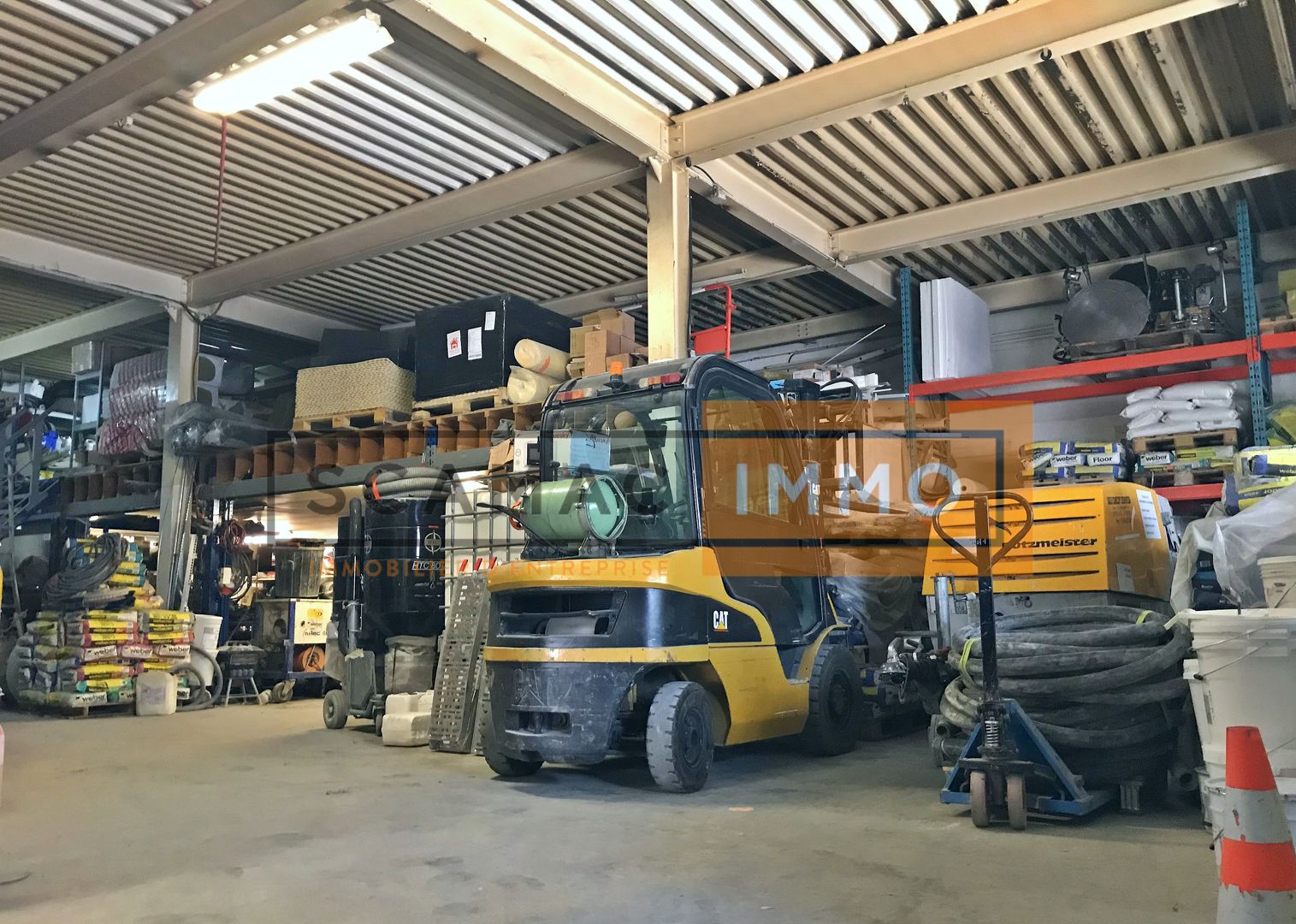 local d'activités de 345m², Noisy-le-Grand (Seine-Saint-Denis)