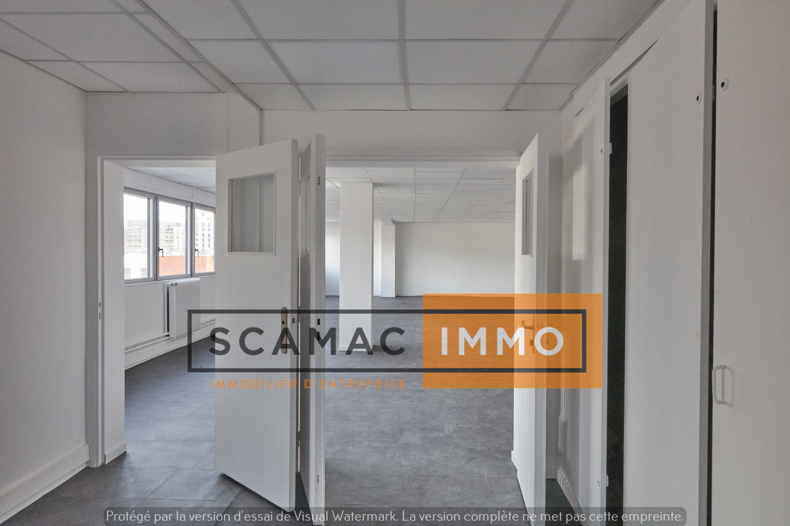 bureau de 418m², Saint-Ouen (Seine-Saint-Denis)