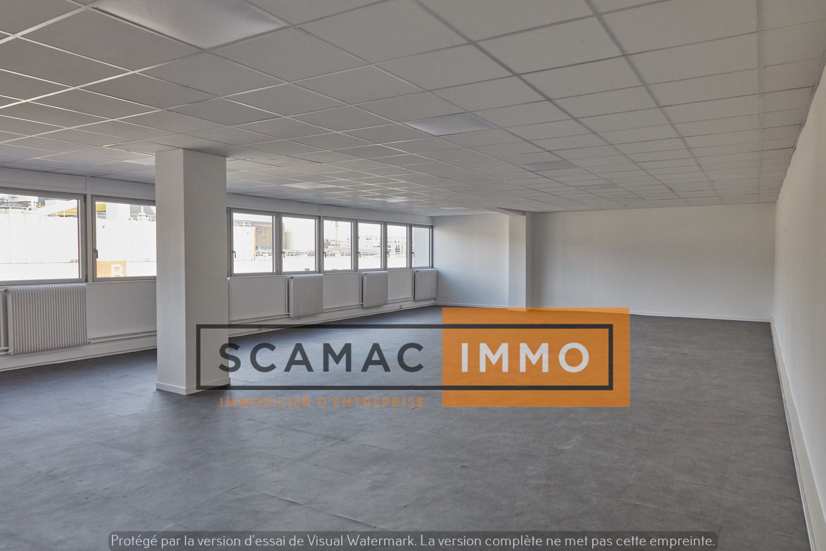 bureau de 418m², Saint-Ouen (Seine-Saint-Denis)