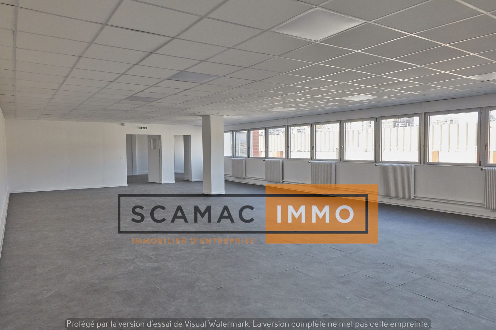bureau de 418m², Saint-Ouen (Seine-Saint-Denis)