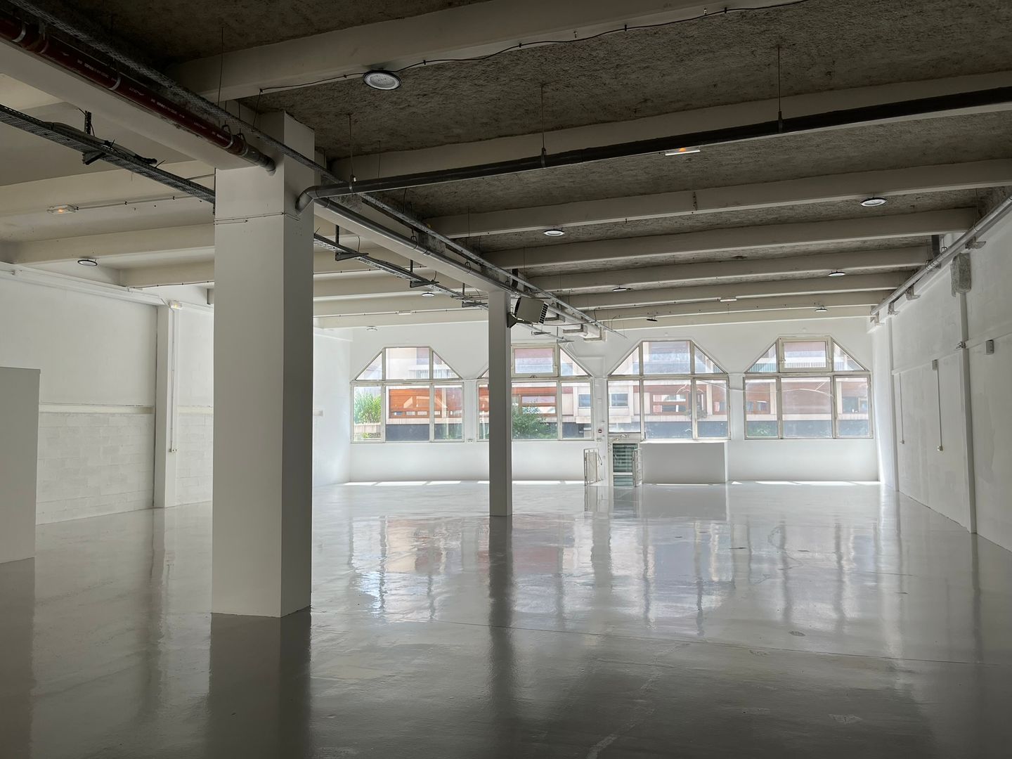 local d'activités de 519m², Aubervilliers (Seine-Saint-Denis)