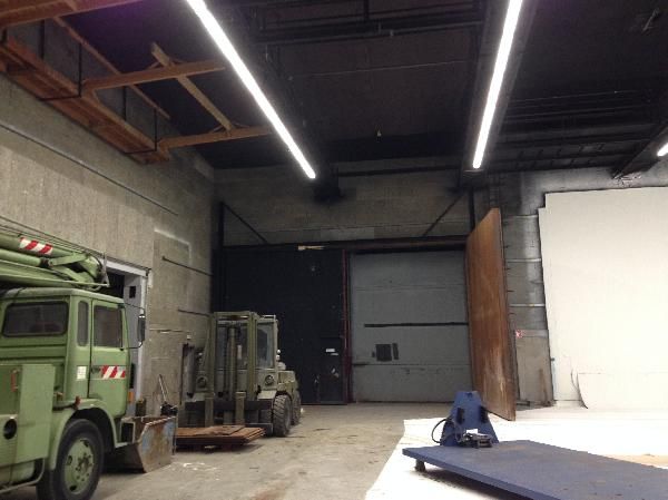 entrepôt de 220m², Saint-Germain-lès-Arpajon (Essonne)