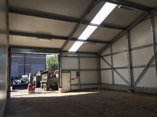 entrepôt de 149m², Saint-Germain-lès-Arpajon (Essonne)