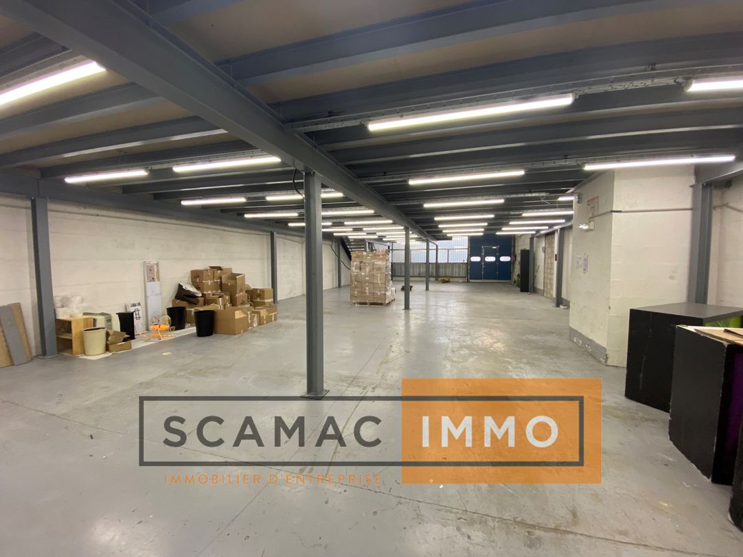 local d'activités de 686m², Pantin (Seine-Saint-Denis)