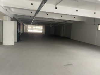 local d'activités de 500m², Pantin (Seine-Saint-Denis)