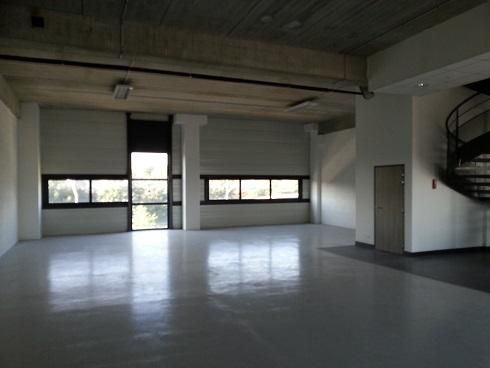 local d'activités de 231m², Saint-Denis (Seine-Saint-Denis)