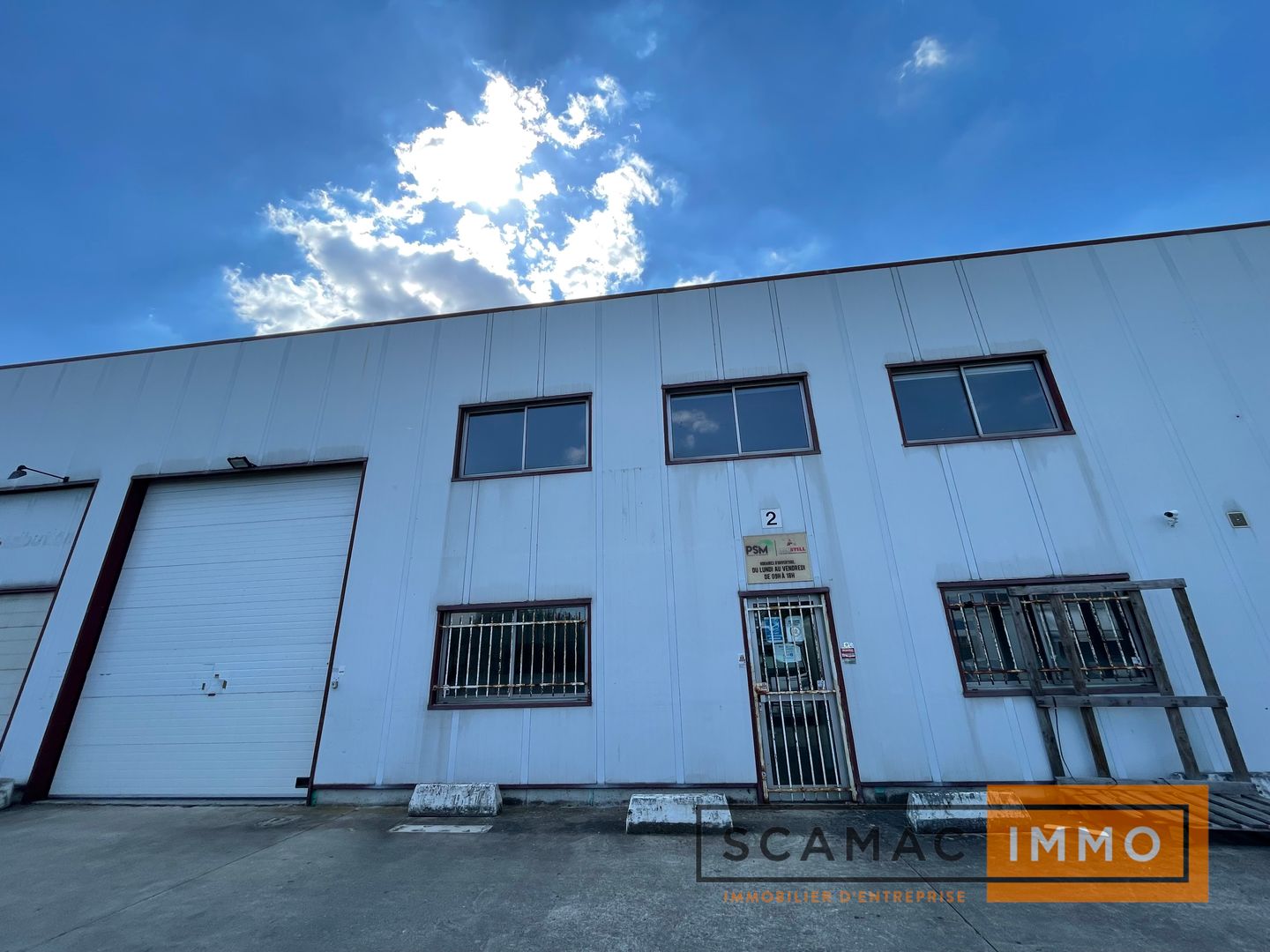 local d'activités de 560m², Wissous (Essonne)