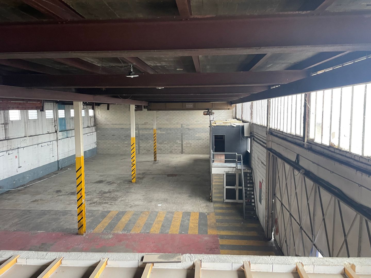 local d'activités de 1 138m², Bobigny (Seine-Saint-Denis)