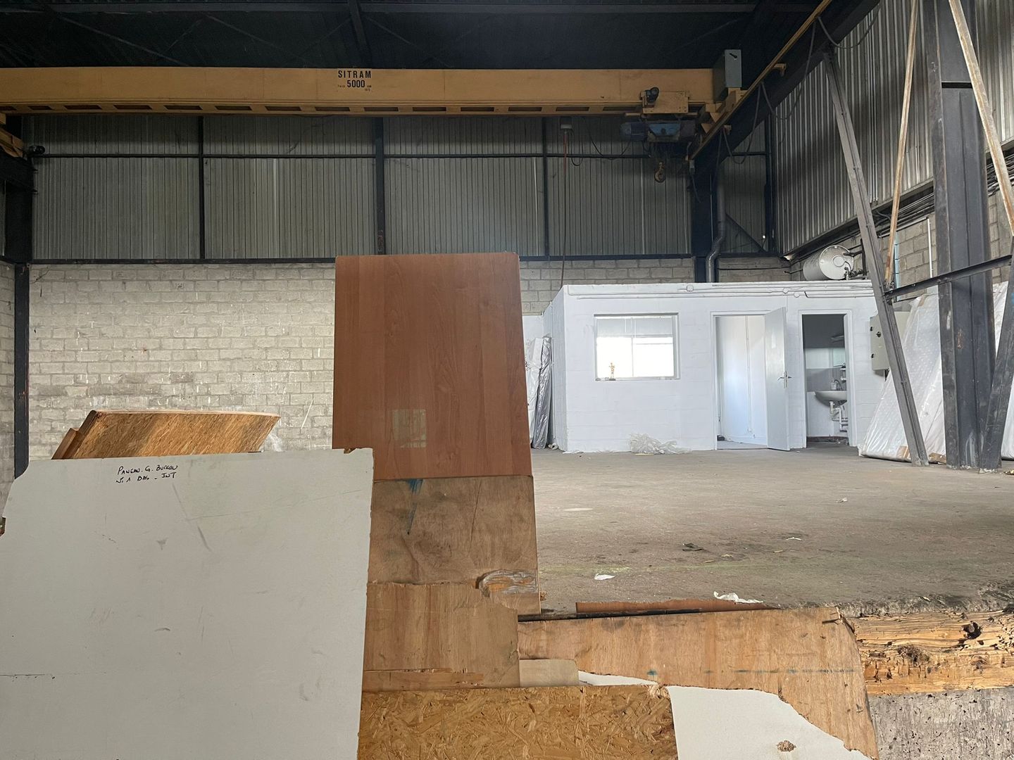 entrepôt de 225m², Aulnay-sous-Bois (Seine-Saint-Denis)