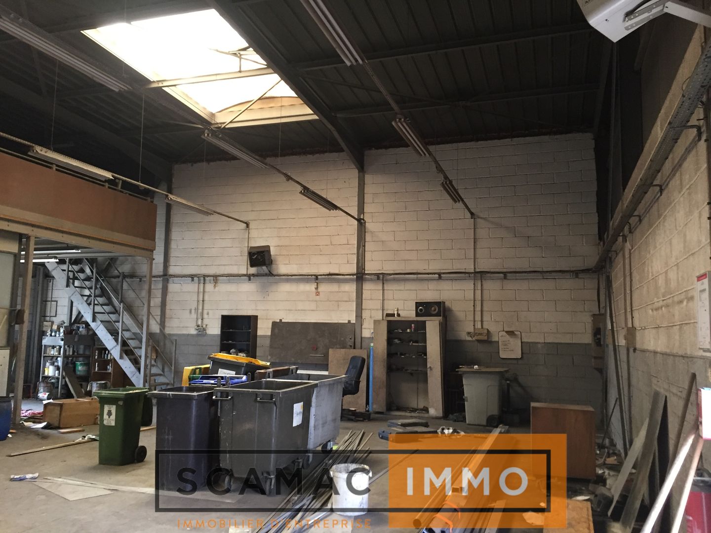 local d'activités de 271m², Morsang-sur-Orge (Essonne)