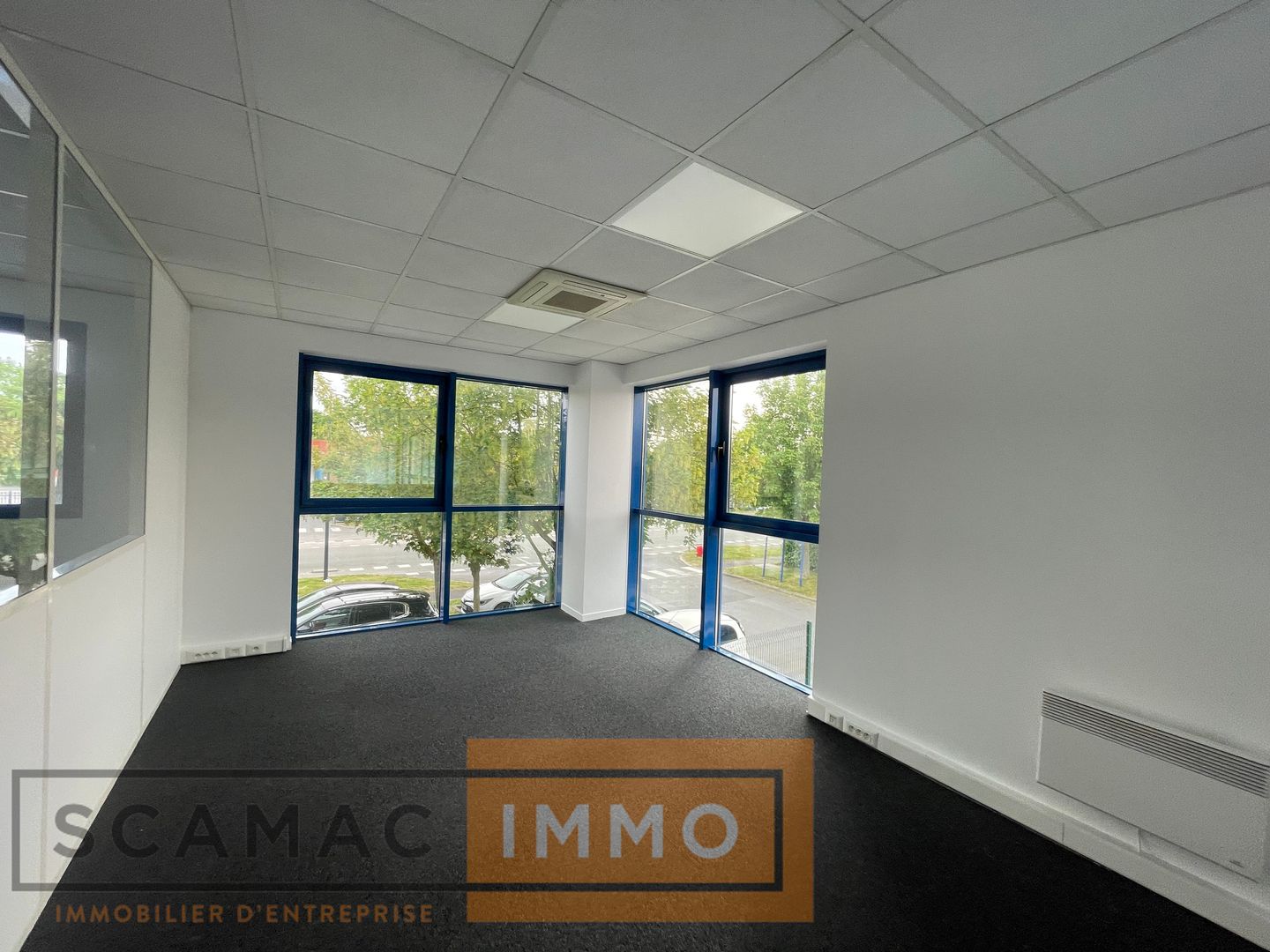 local d'activités de 290m², Moissy-Cramayel (Seine-et-Marne)