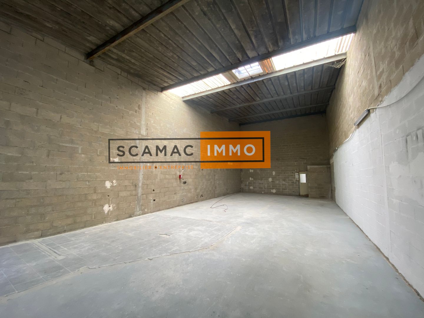 local d'activités de 184m², Villeneuve-Saint-Georges (Val-de-Marne)