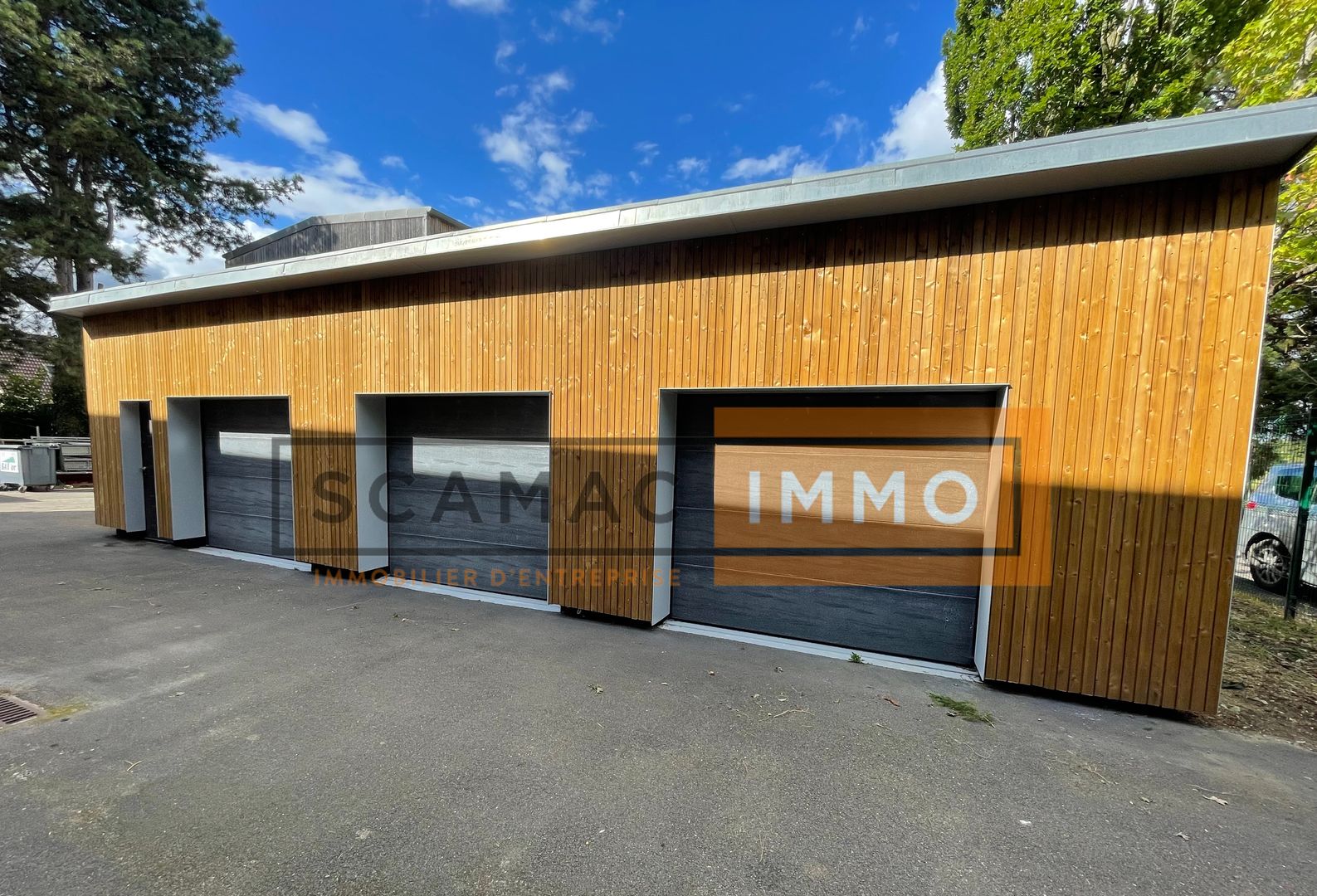 entrepôt de 500m², Croissy-Beaubourg (Seine-et-Marne)