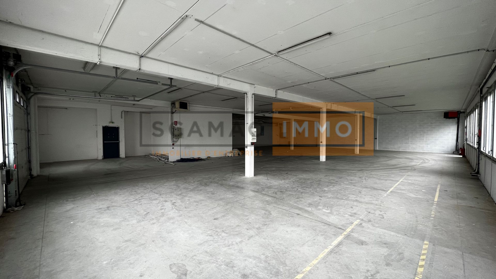 local d'activités de 819m², Gennevilliers (Hauts-de-Seine)