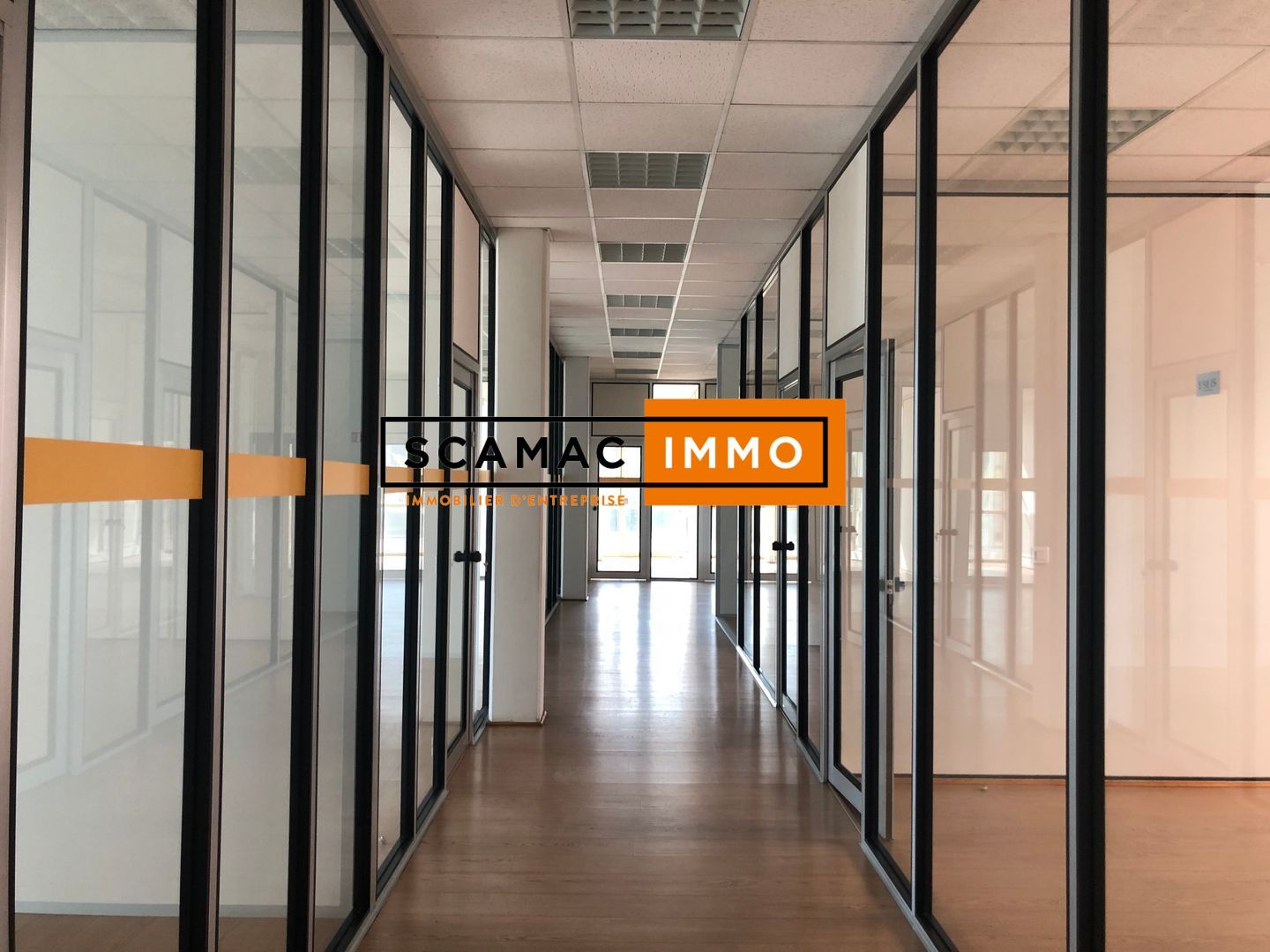 local d'activités de 437m², Bezons (Val-d'Oise)