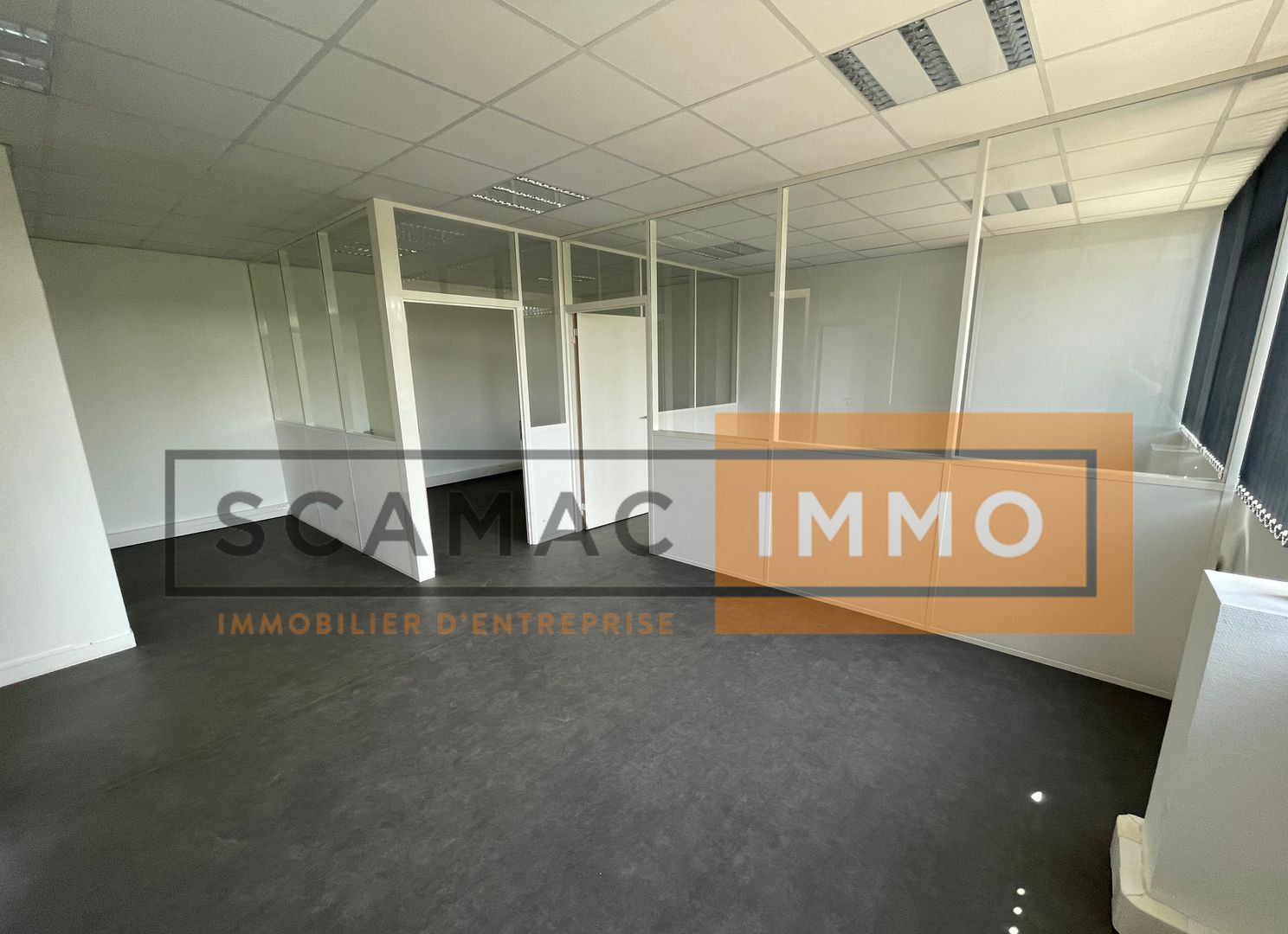 local d'activités de 199m², Bussy-Saint-Martin (Seine-et-Marne)