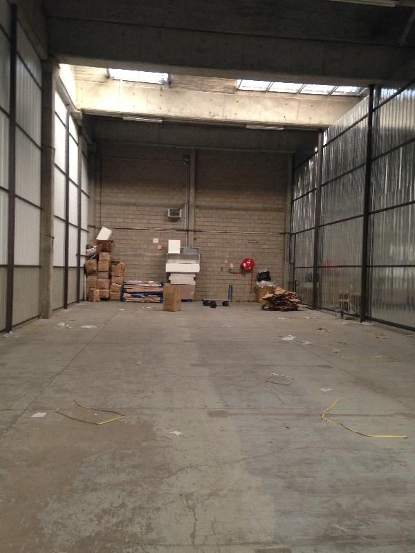 entrepôt de 630m², Gonesse (Val-d'Oise)