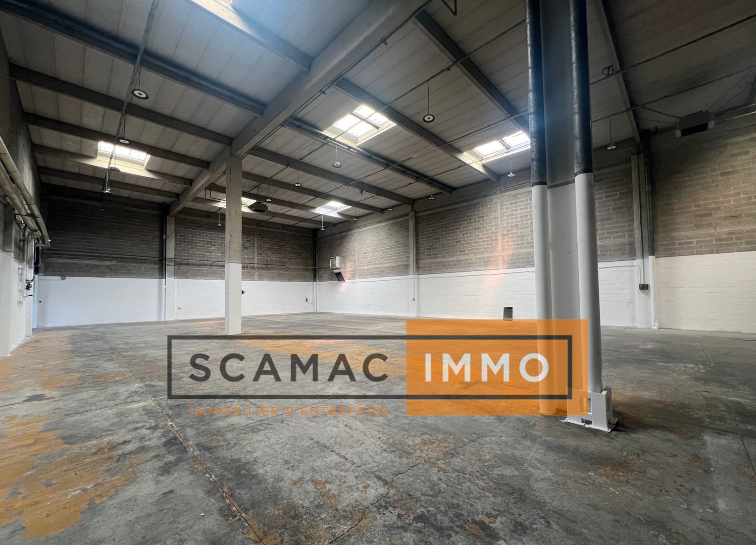 local d'activités de 1 057m², Sarcelles (Val-d'Oise)